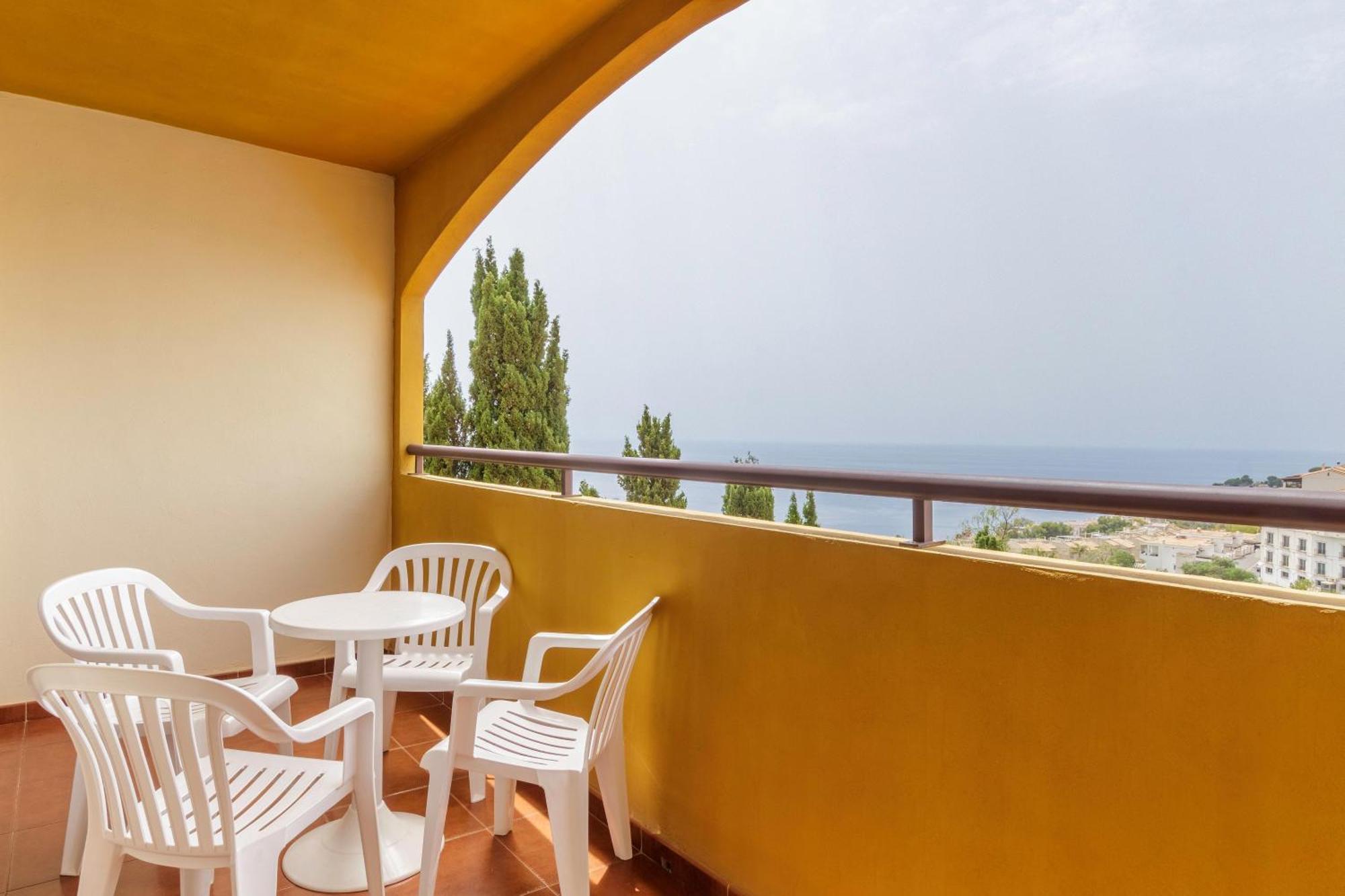 Apartamentos Best Alcazar La Herradura  Eksteriør bilde