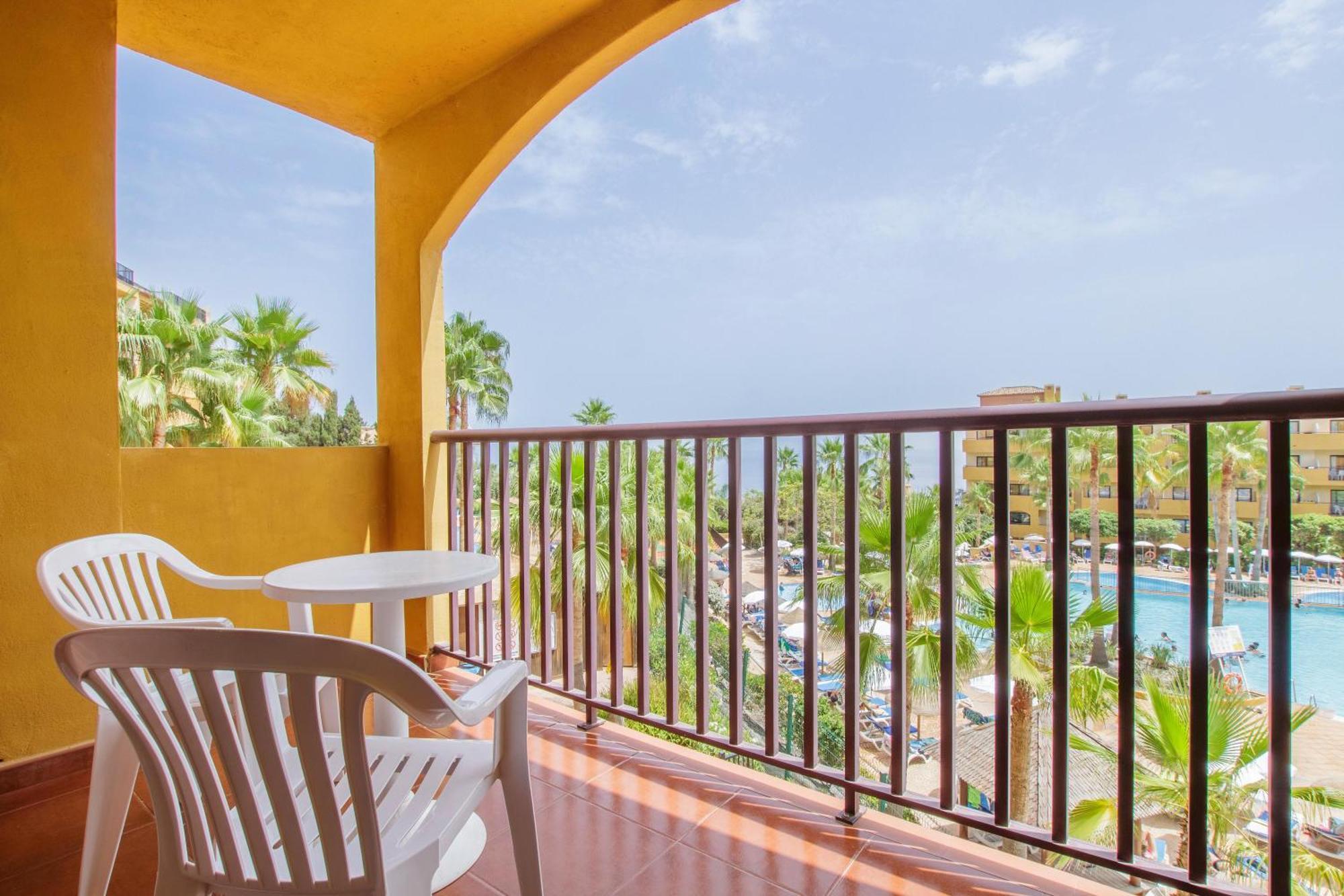 Apartamentos Best Alcazar La Herradura  Eksteriør bilde
