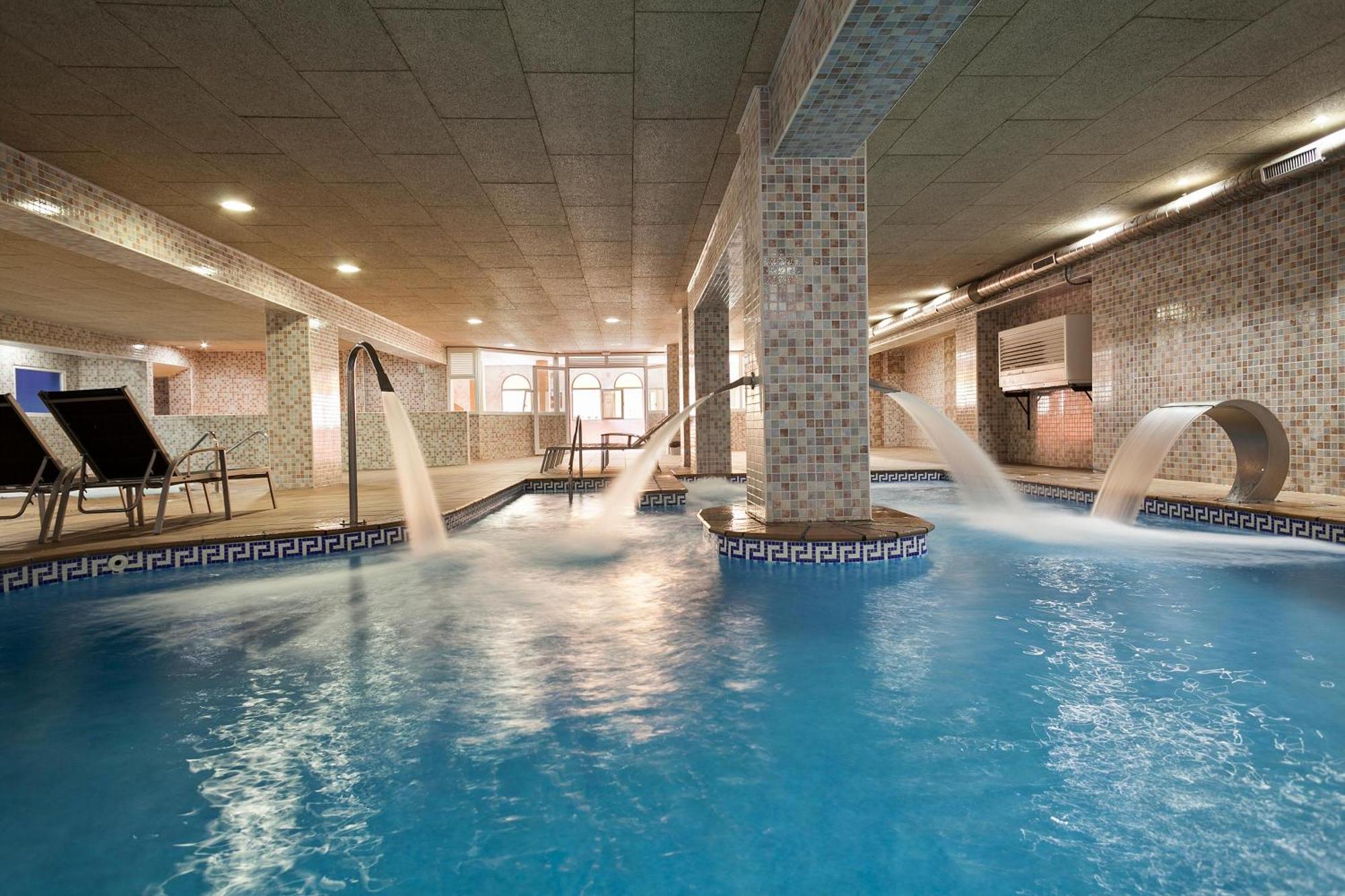 Apartamentos Best Alcazar La Herradura  Eksteriør bilde