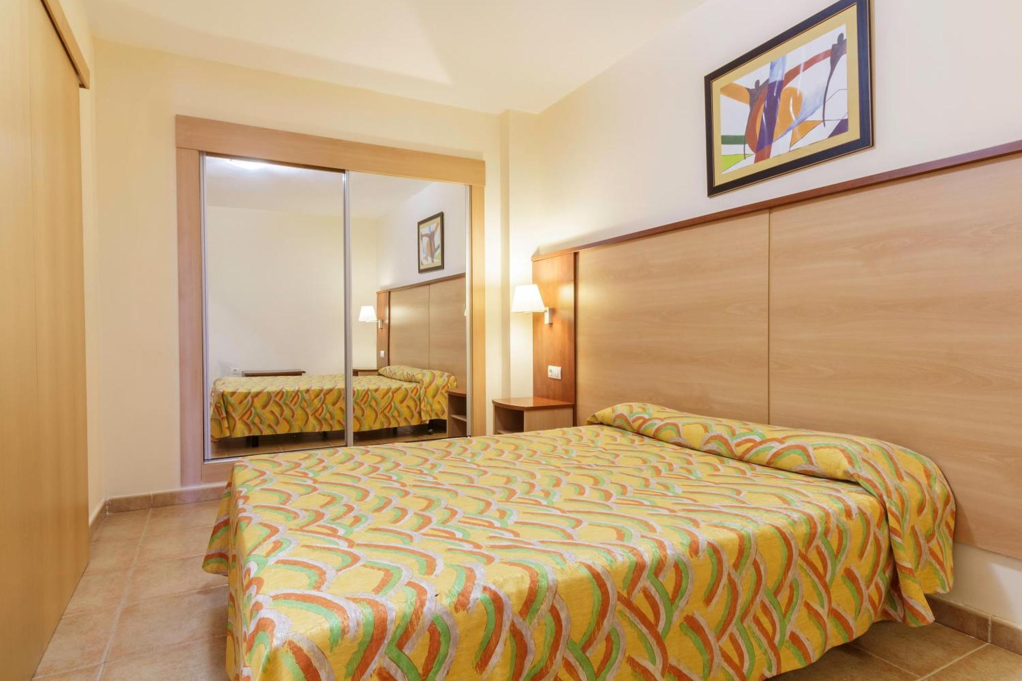 Apartamentos Best Alcazar La Herradura  Eksteriør bilde