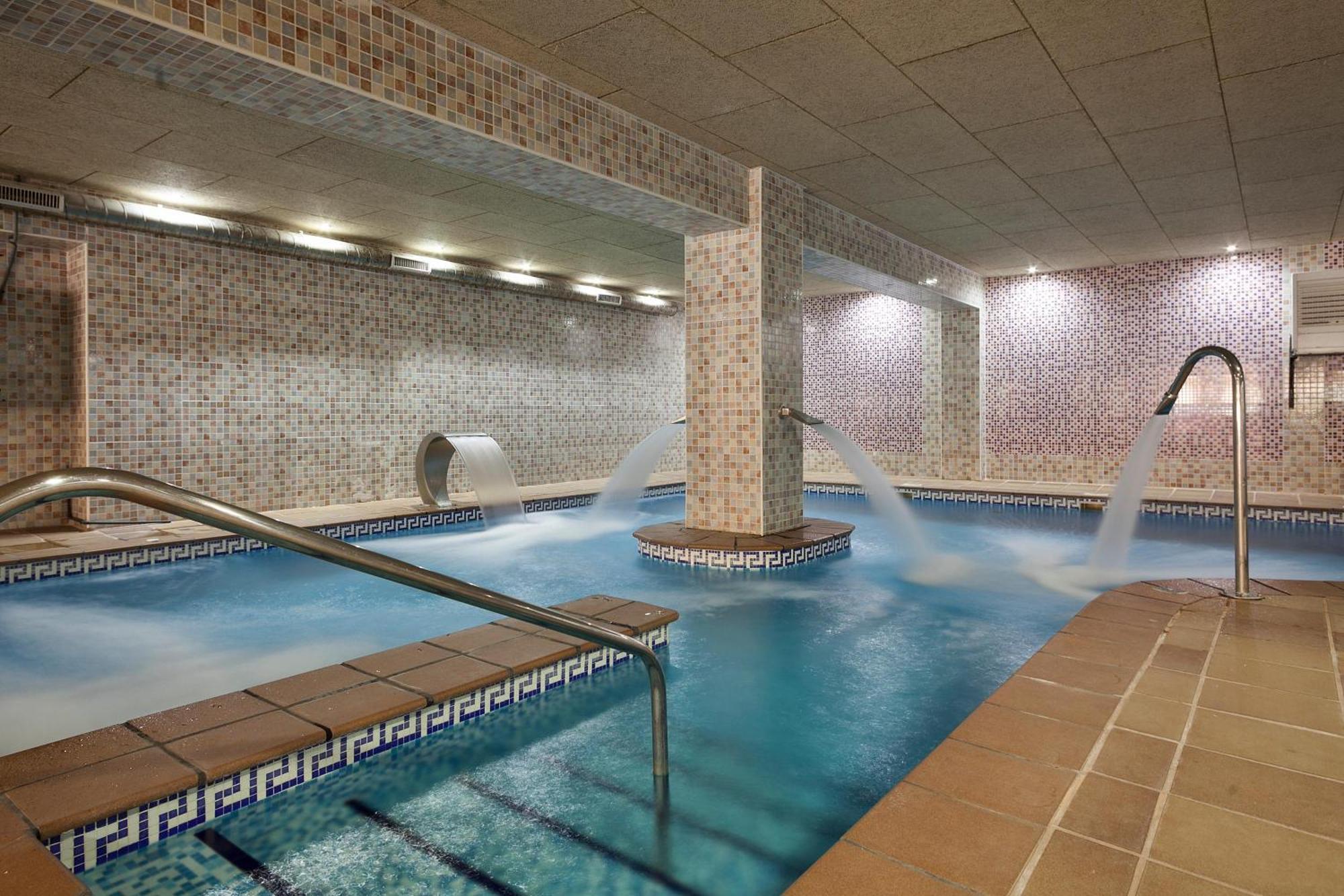 Apartamentos Best Alcazar La Herradura  Eksteriør bilde