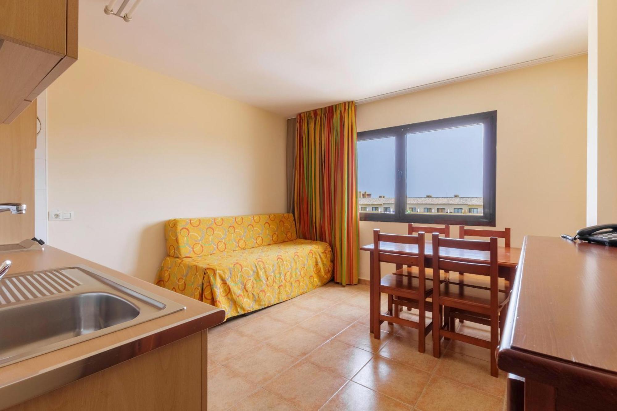 Apartamentos Best Alcazar La Herradura  Eksteriør bilde